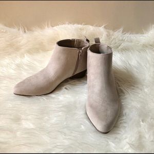 Old Navy Ankle Boots Booties Sz 7